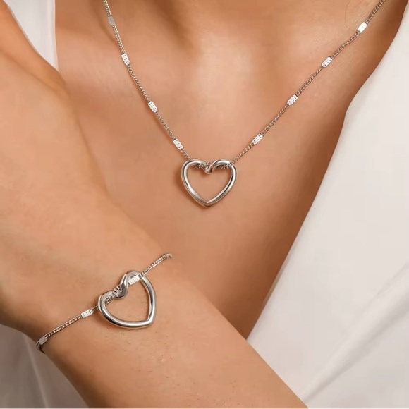 Stainless Steel Heart Necklace and Bracelet Set - Picture 3 of 3